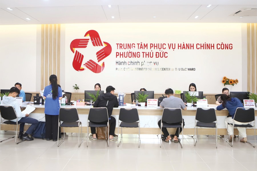 Cải cách thủ tục hành chính TP.HCM - Từ nghị quyết 66/NQ-CP đến thực tiễn: Đối lập giữa con số và gánh nặng chi phí (Bài 1)