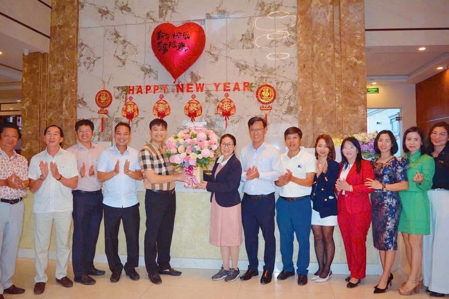 Hội Doanh nghiệp Nam TP.HCM thăm doanh nghiệp hội viên đầu năm