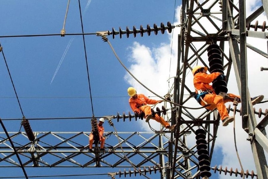 Thủ tướng chỉ đạo bảo đảm an ninh năng lượng, không để gián đoạn nguồn điện giai đoạn 2026 - 2030