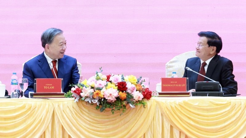 Tổng Bí thư, Chủ tịch nước Lào Thongloun Sisoulith thông tin về kết quả Đại hội XII Đảng Nhân dân Cách mạng Lào