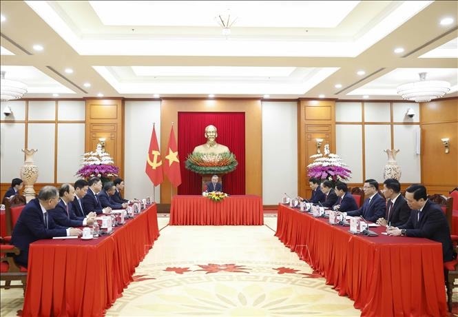 Tổng Bí thư Tô Lâm điện đàm với Tổng Thư ký Đảng Hành động Nhân dân, Thủ tướng Singapore