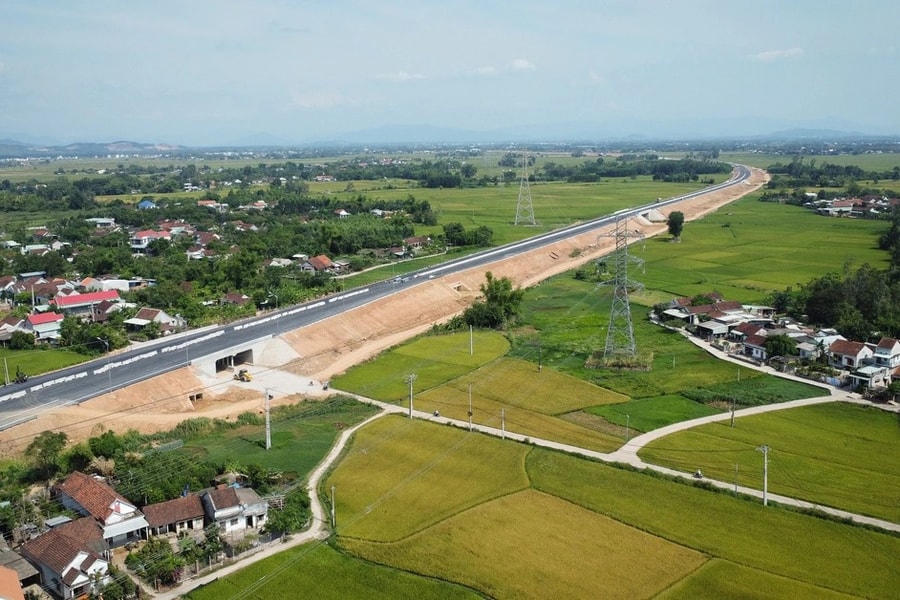 Hoàn thành thi công cao tốc Hoài Nhơn - Quy Nhơn, dự kiến khai thác trước Tết