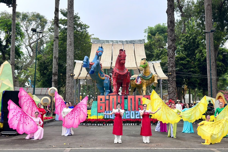 Hội Hoa Xuân TP.HCM lần thứ 46: Xuân hội tụ - Vững bước vươn mình