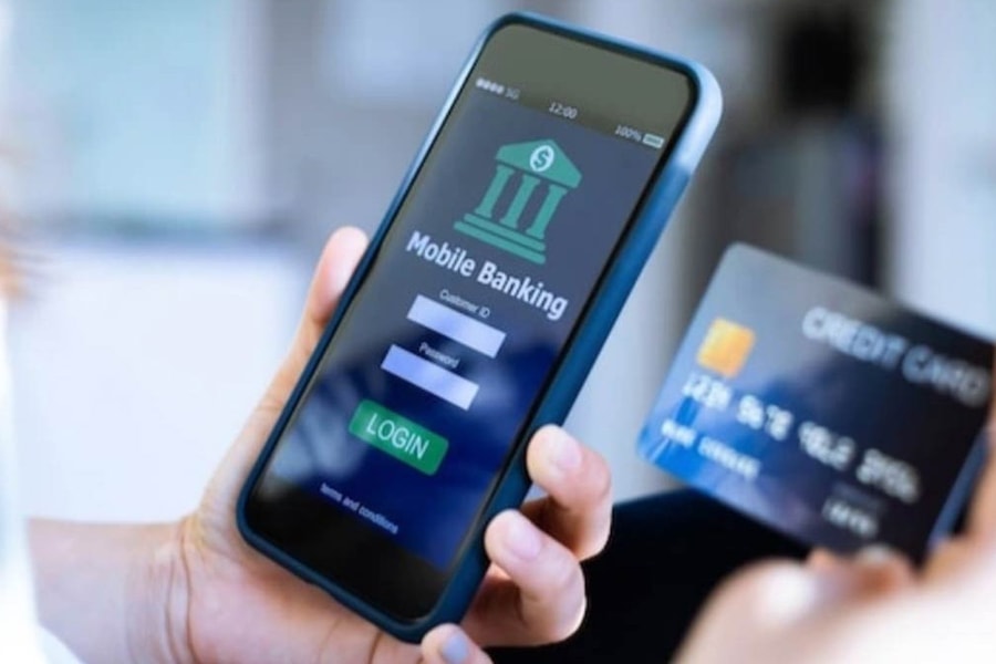 Từ ngày 1/3, điện thoại “bẻ khóa” sẽ không thể truy cập ứng dụng ngân hàng