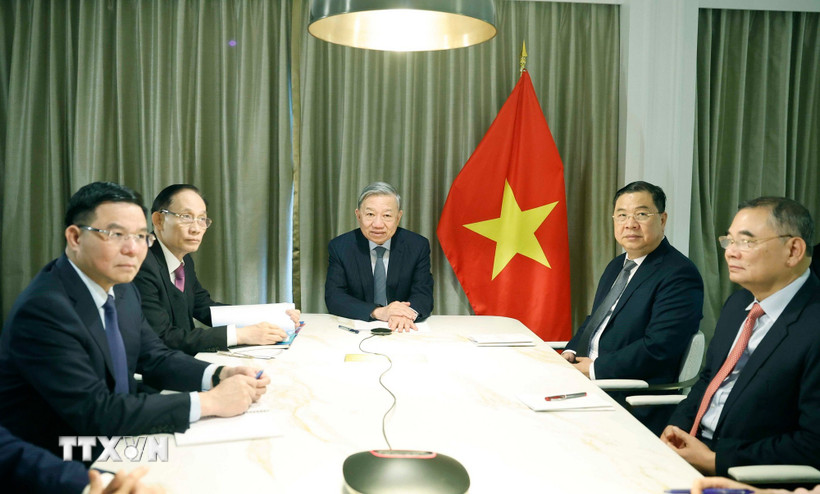 Tổng Bí thư Tô Lâm điện đàm với các Thượng nghị sĩ Mỹ