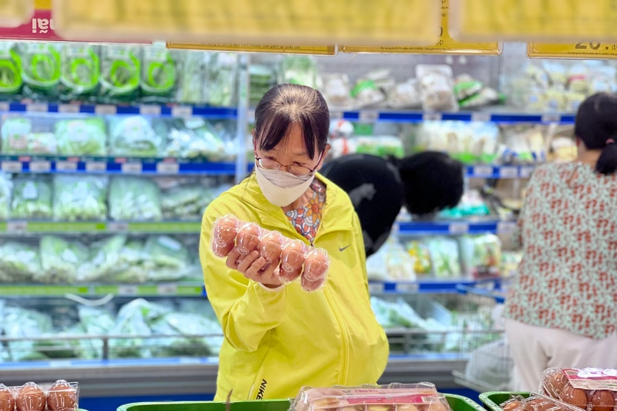 Siêu thị tăng khuyến mãi đến 50% để giữ ổn định giá hàng hóa