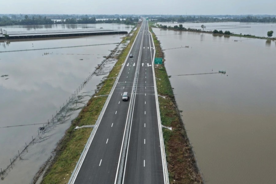 Đề xuất tạm dừng khai thác cao tốc Hậu Giang - Cà Mau trong một tháng