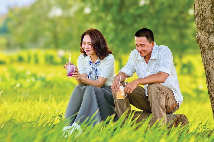 Phim Việt: Từ công cụ quảng bá đến “cú hích” khán giả