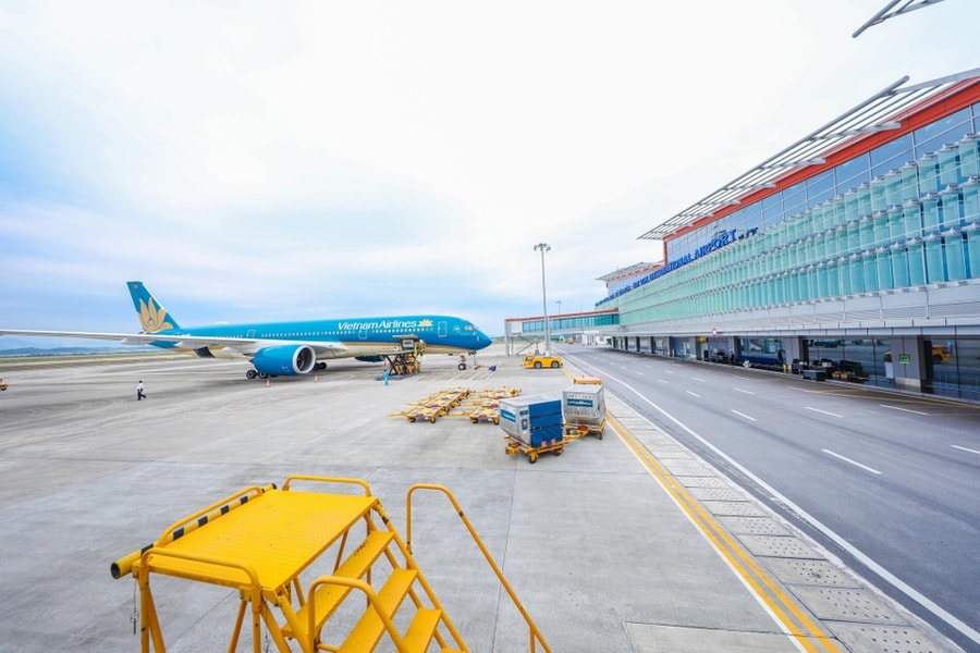 Vietnam Airlines tạm dừng đường bay Vân Đồn - TP.HCM từ tháng 4