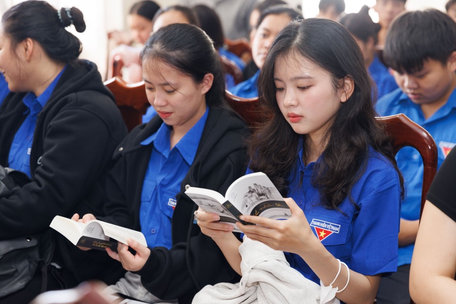 “Hành trình từ trái tim” tiếp tục lan tỏa khát vọng lớn cho thanh niên Việt
