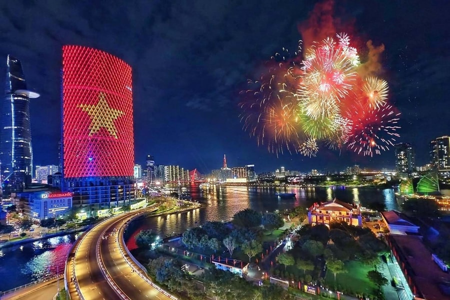 TP.HCM bắn pháo hoa, tổ chức nhiều hoạt động quy mô lớn dịp 30/4