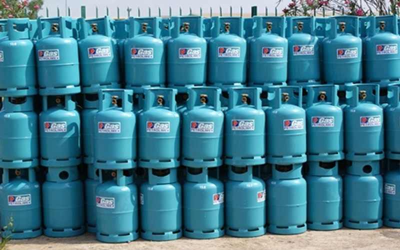 Giá gas lập đỉnh mới, tăng gần 100.000 đồng mỗi bình 12 kg