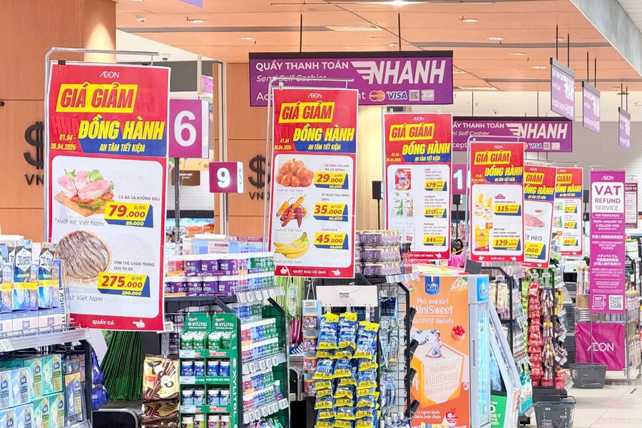Aeon giữ giá hàng thiết yếu trong tháng giữa áp lực chi phí tăng