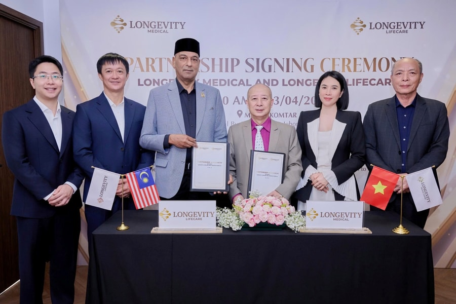 Longevity LifeCare và Longevity Medical ký kết hợp tác chiến lược tại Malaysia