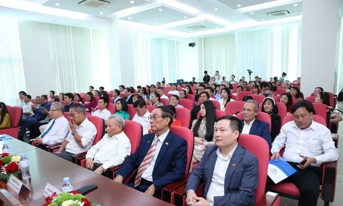 Công bố top hàng hóa, dịch vụ người tiêu dùng tin cậy năm 2025