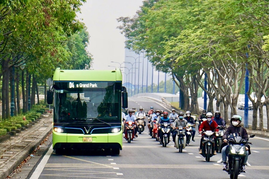 TP.HCM siết kiểm soát khí thải, hướng tới 100% giao thông xanh vào năm 2030