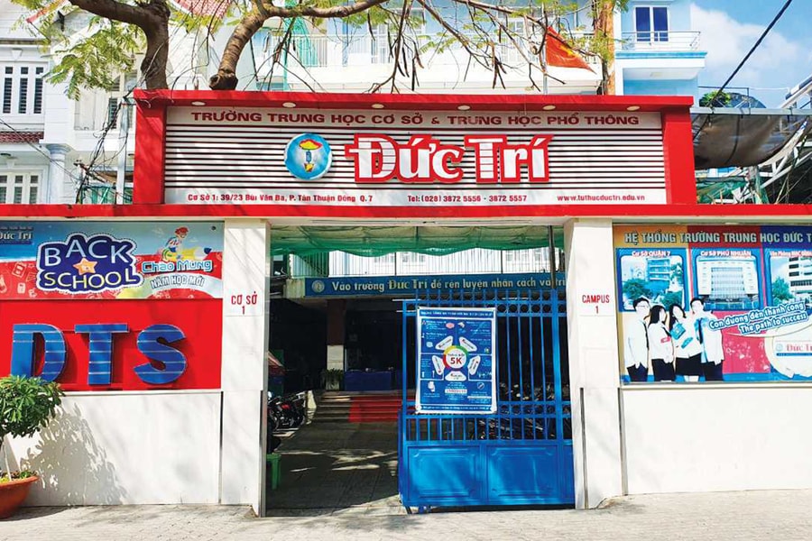 Đức - Trí song hành