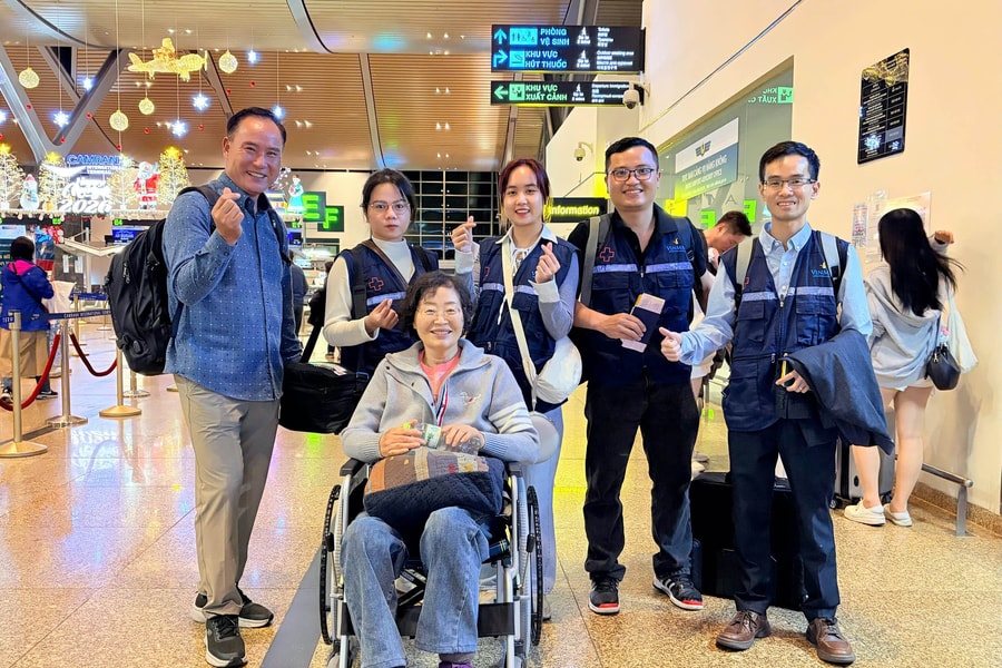 Những chuyến vận chuyển y tế xuyên biên giới