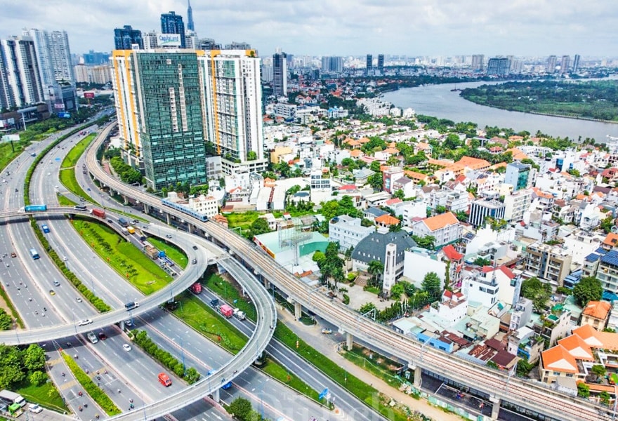 Thu ngân sách TP.HCM vượt 328.000 tỷ đồng sau 4 tháng