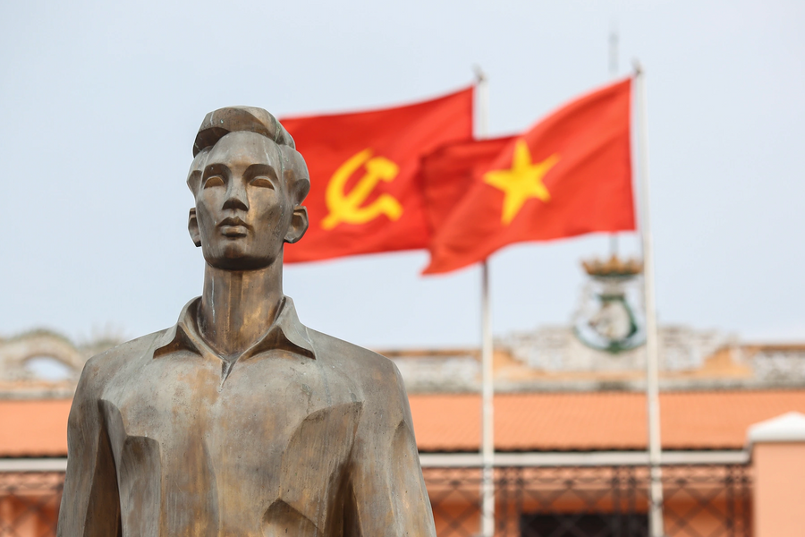 Hồ Chí Minh và doanh nhân Việt Nam
