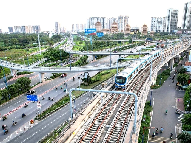 Metro Thủ Dầu Một - TP.HCM được đề xuất hoàn thành sớm hơn 5 năm