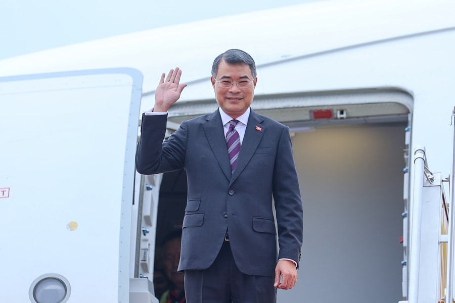 Thủ tướng Lê Minh Hưng lên đường tham dự Hội nghị Cấp cao kỷ niệm 35 năm quan hệ ASEAN - Nga