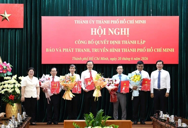 Ông Lê Văn Minh làm Tổng giám đốc Báo và Phát thanh, Truyền hình TP.HCM