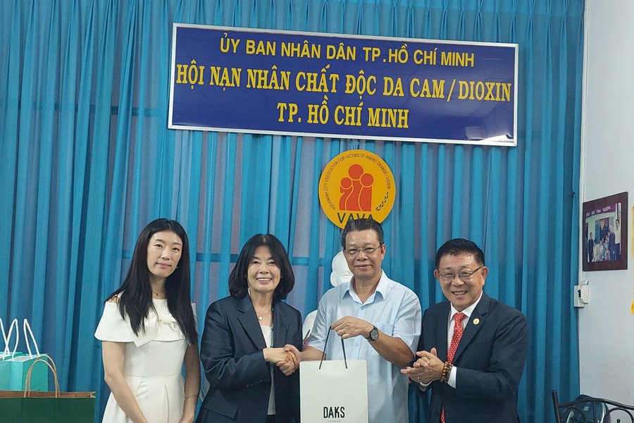 Hội Nạn nhân chất độc da cam/dioxin TP.HCM đón tiếp và làm việc với các đoàn khách quốc tế