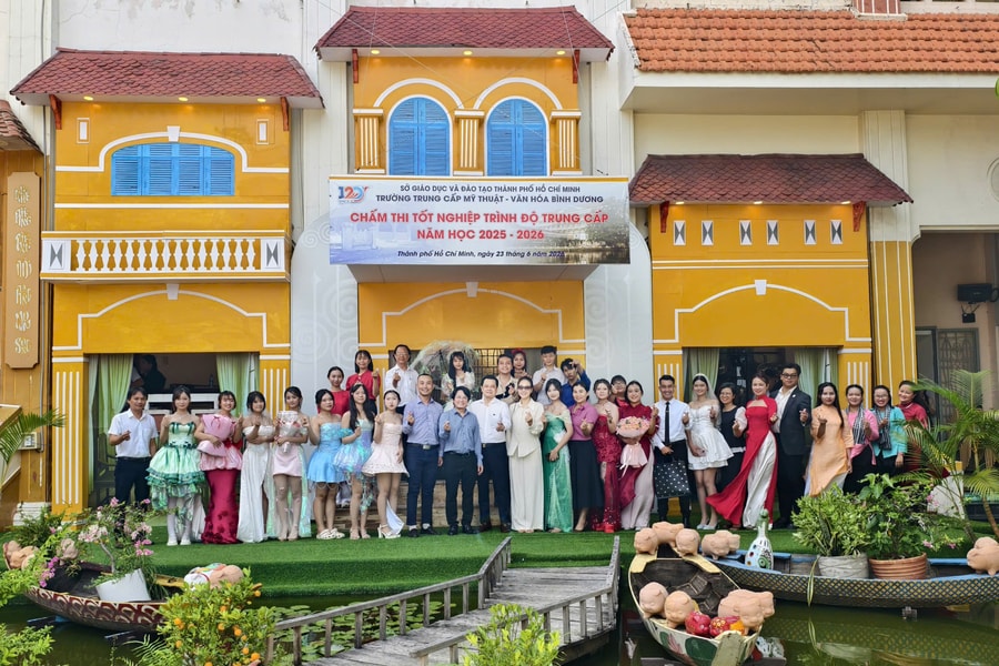 HAA tham gia hội đồng chấm thi tốt nghiệp tại trường Trung cấp Mỹ Thuật - Văn hóa Bình Dương